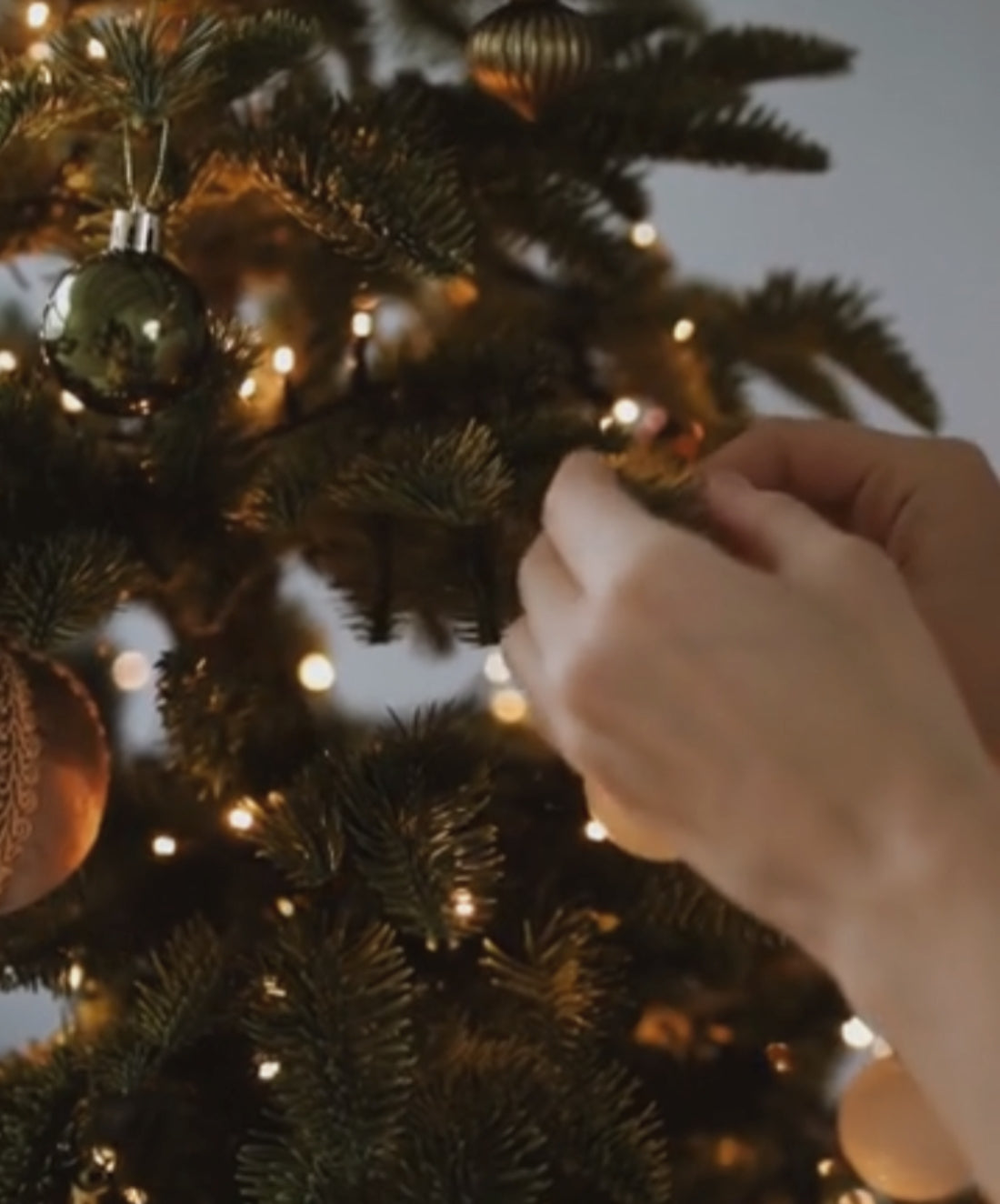 8 Wholesome Christmas Traditions to Try with your Kids