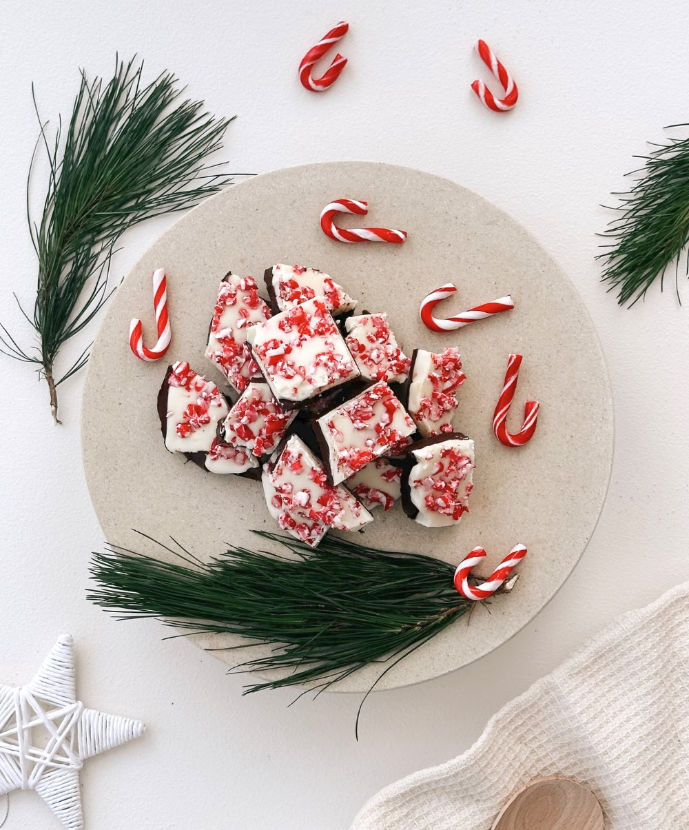 Delicious, Easy 3 Ingredient Christmas Treat: Peppermint Bark