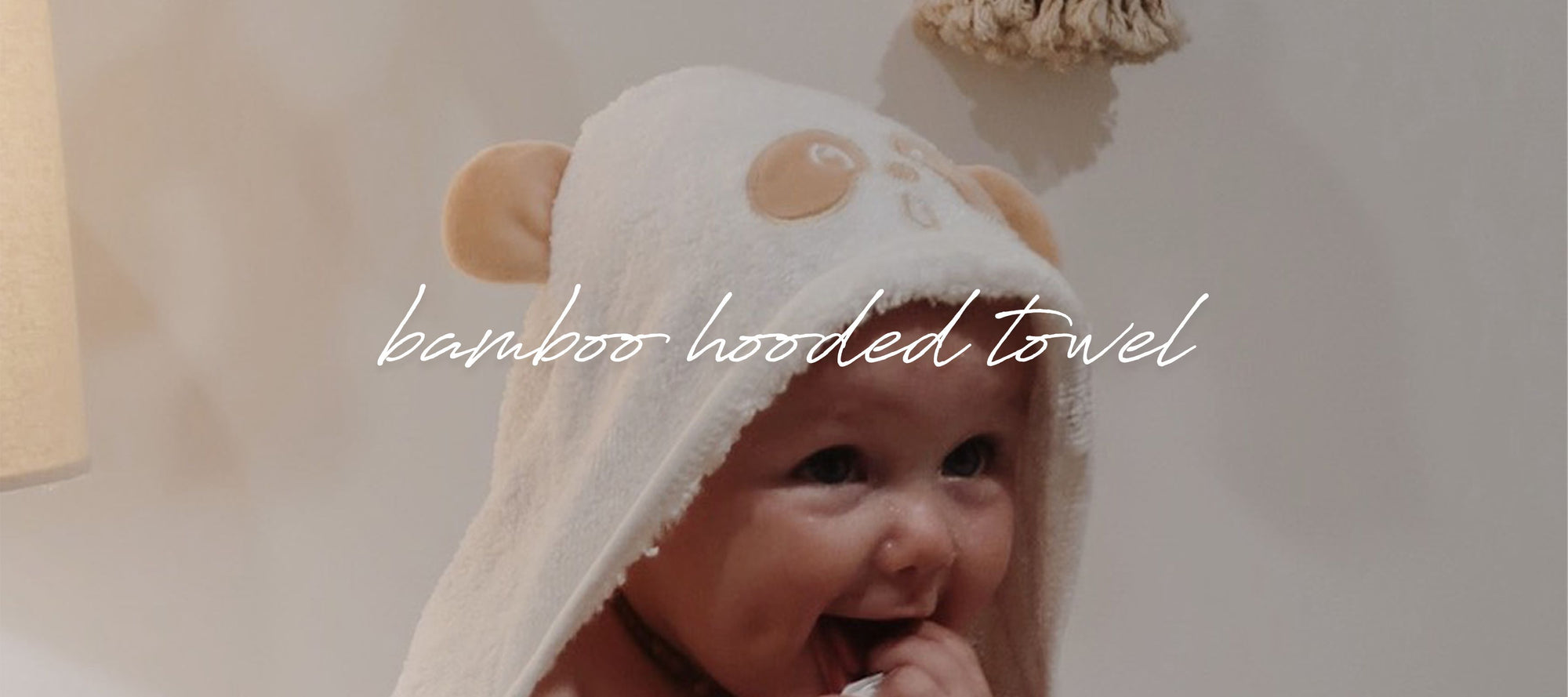 ‎Bamboo Hooded Towel